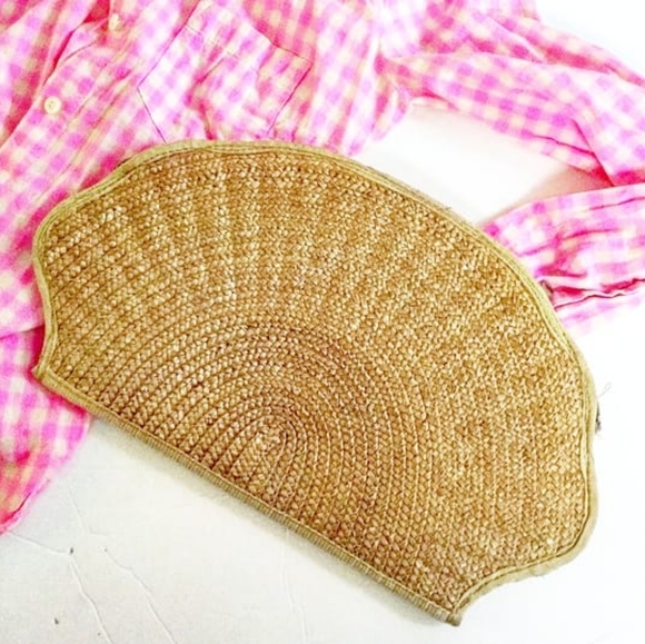 modern day glam Handbags - Shell wicker ratatan large clutch